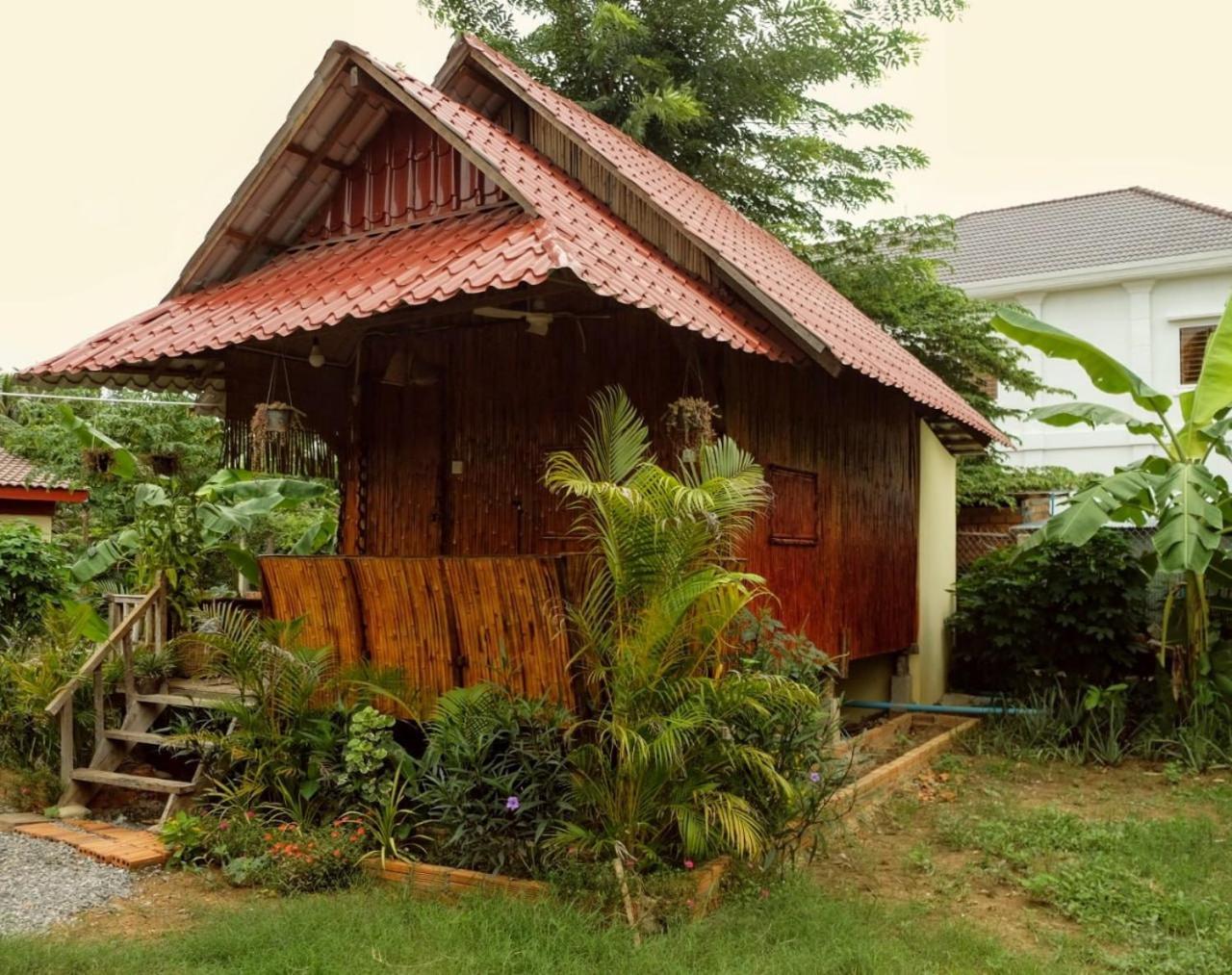 Odambang Village Homestay Μπατταμπάνγκ Εξωτερικό φωτογραφία