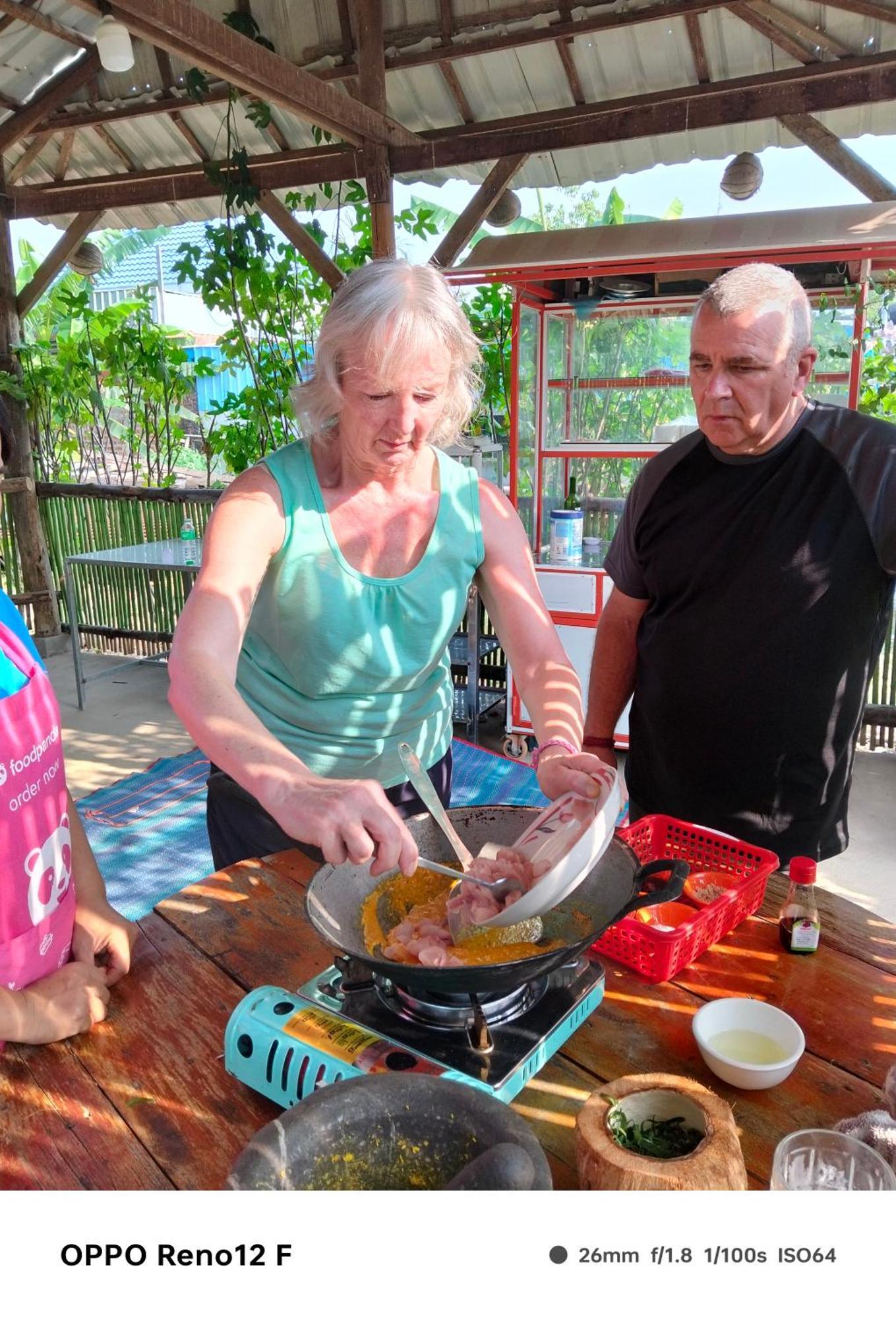 Odambang Village Homestay Μπατταμπάνγκ Εξωτερικό φωτογραφία